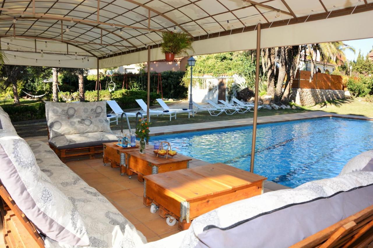 Villa Sitges El Ranch Amaizing Outdoor Areas Beaches At 5 Minutes Walk Sitges At 15 Min Drive Ac Pool Jacuzzi & Garden Xxl Calafell Kültér fotó