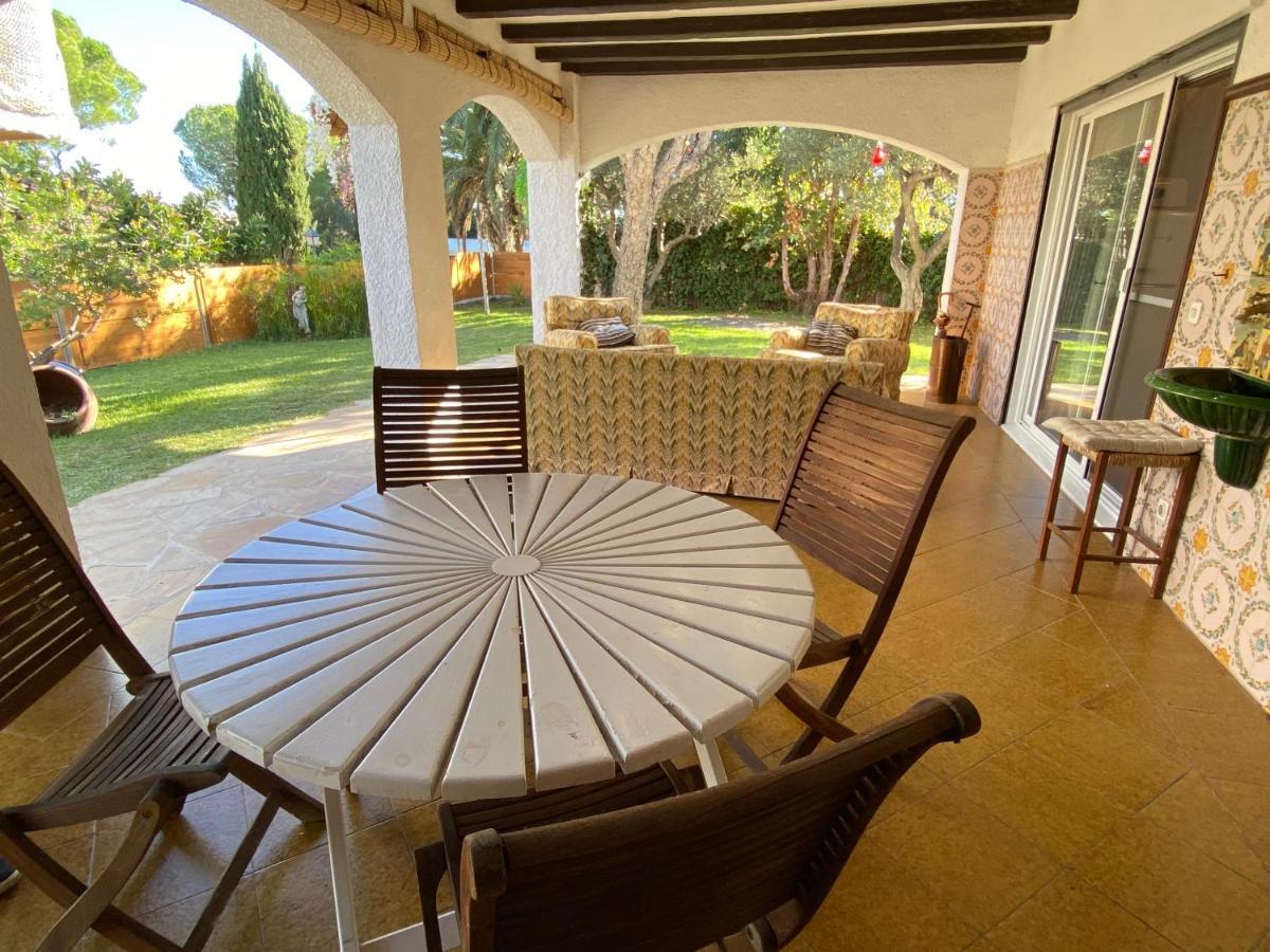 Villa Sitges El Ranch Amaizing Outdoor Areas Beaches At 5 Minutes Walk Sitges At 15 Min Drive Ac Pool Jacuzzi & Garden Xxl Calafell Kültér fotó