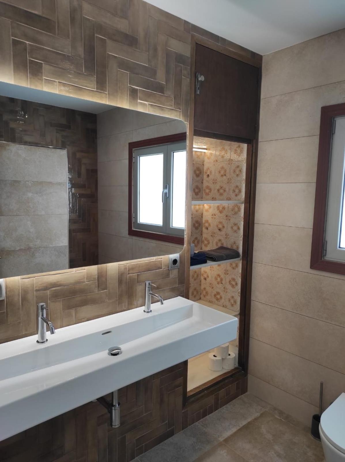 Villa Sitges El Ranch Amaizing Outdoor Areas Beaches At 5 Minutes Walk Sitges At 15 Min Drive Ac Pool Jacuzzi & Garden Xxl Calafell Kültér fotó